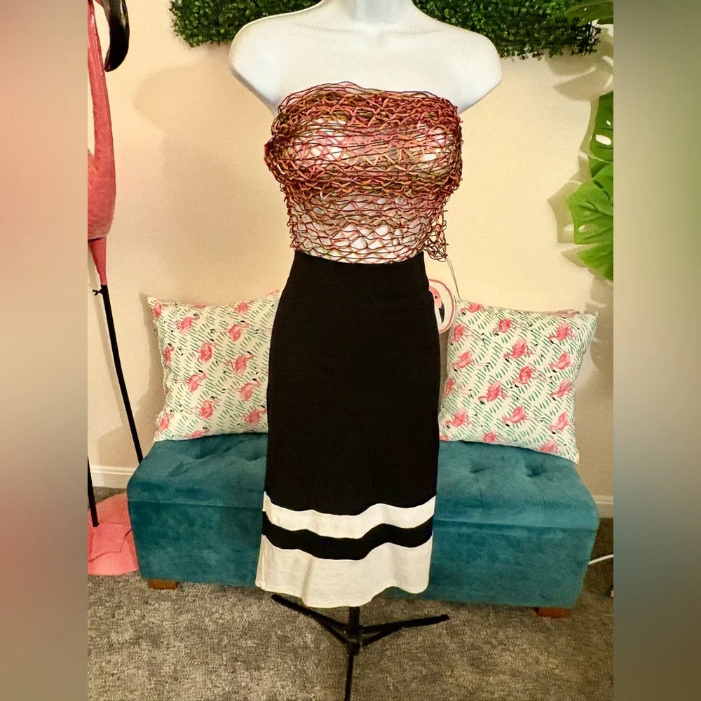 Eloquii Black Midi Skirt with White Stripe Hem - Picture 4 of 4